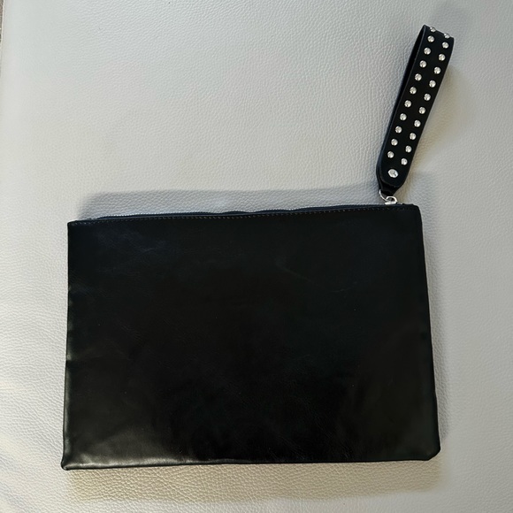 Carnival noir large pouch wristlet - Picture 2 of 4